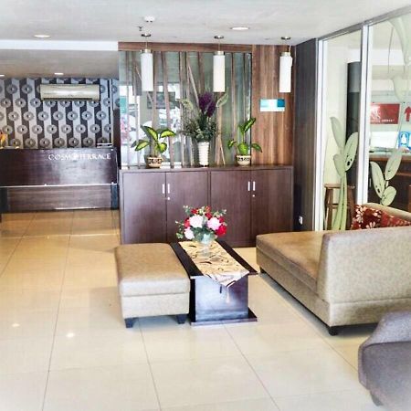 Cosmo Terrace At Thamrin City Dżakarta Zewnętrze zdjęcie