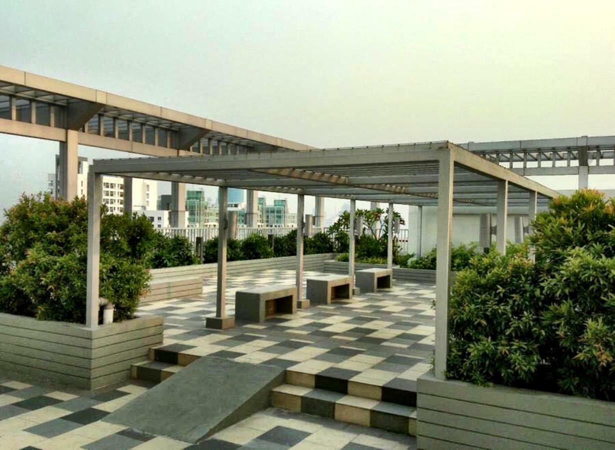Cosmo Terrace At Thamrin City Dżakarta Zewnętrze zdjęcie