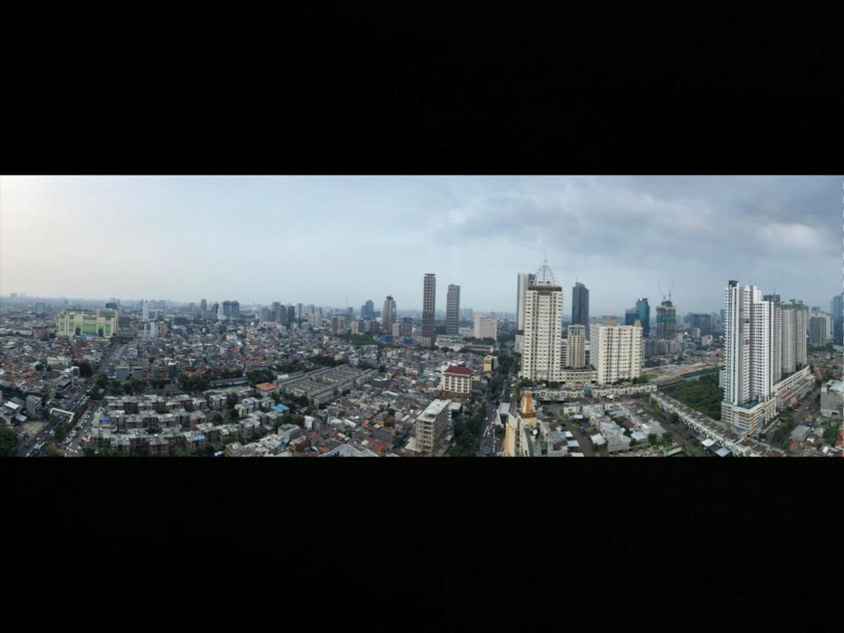 Cosmo Terrace At Thamrin City Dżakarta Zewnętrze zdjęcie